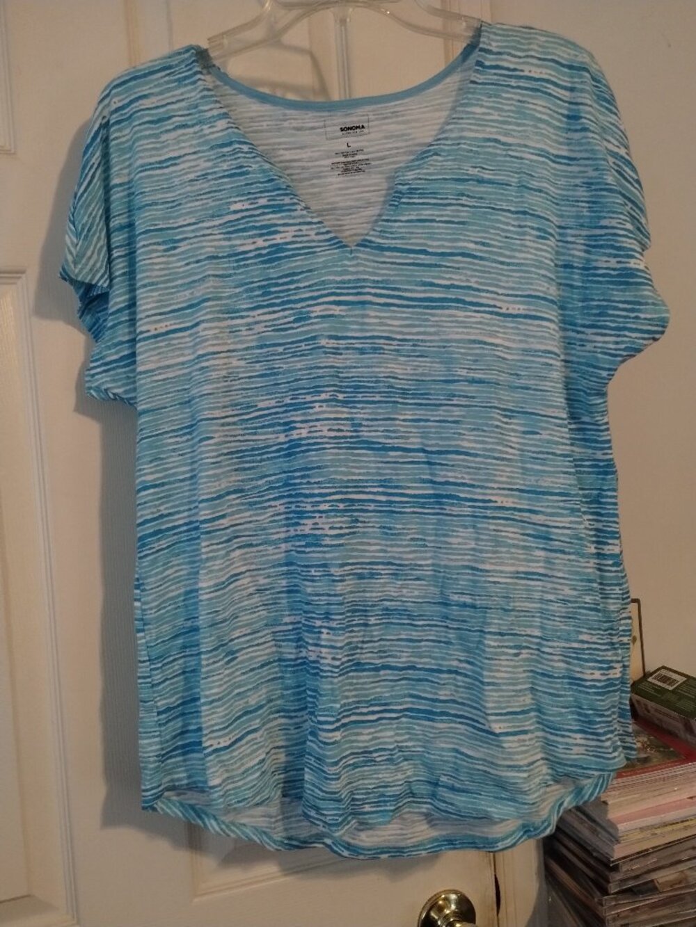 Sonoma Goods women's blue and white striped v- neck top,size - L